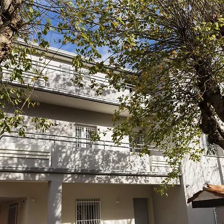 We - Fante House, * Rimini