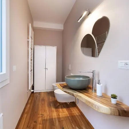 We - Fante House, Apartament
